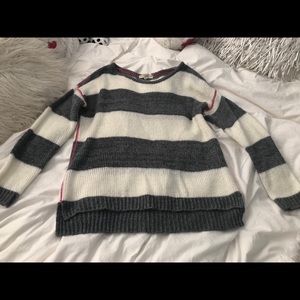 Rewind gray and white sweater